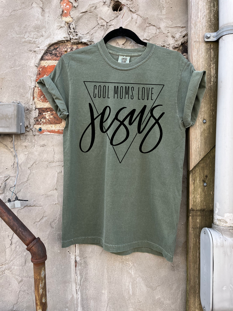 Cool Moms Love Jesus